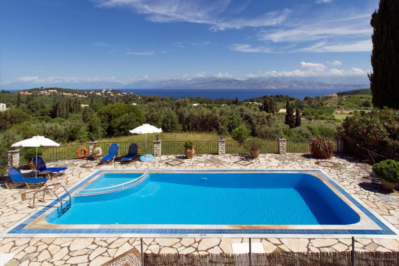 Villa Bacchus Kassiopi Corfu Exterior photo